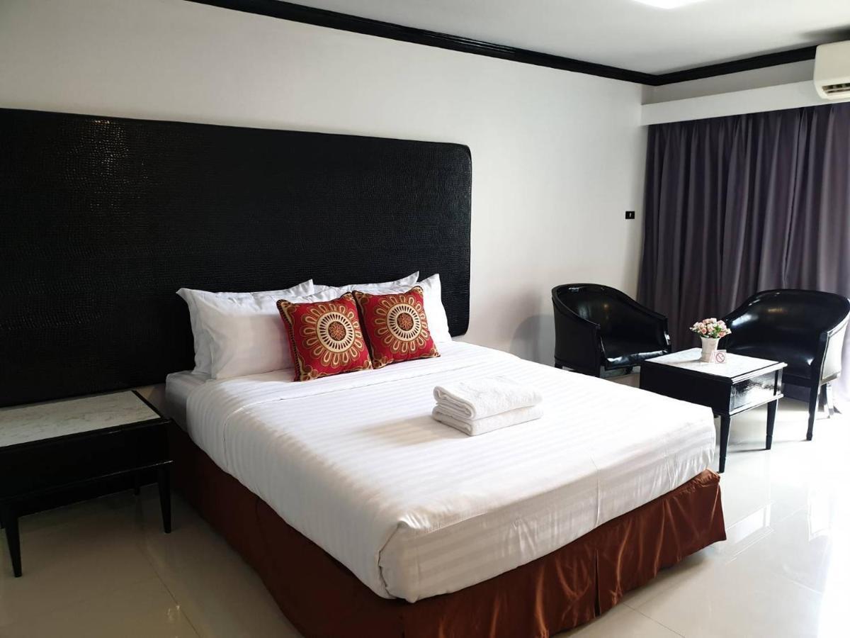 Town In Town Gardent Resort Bangkok Buitenkant foto