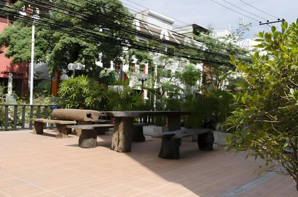 Town In Town Gardent Resort Bangkok Buitenkant foto