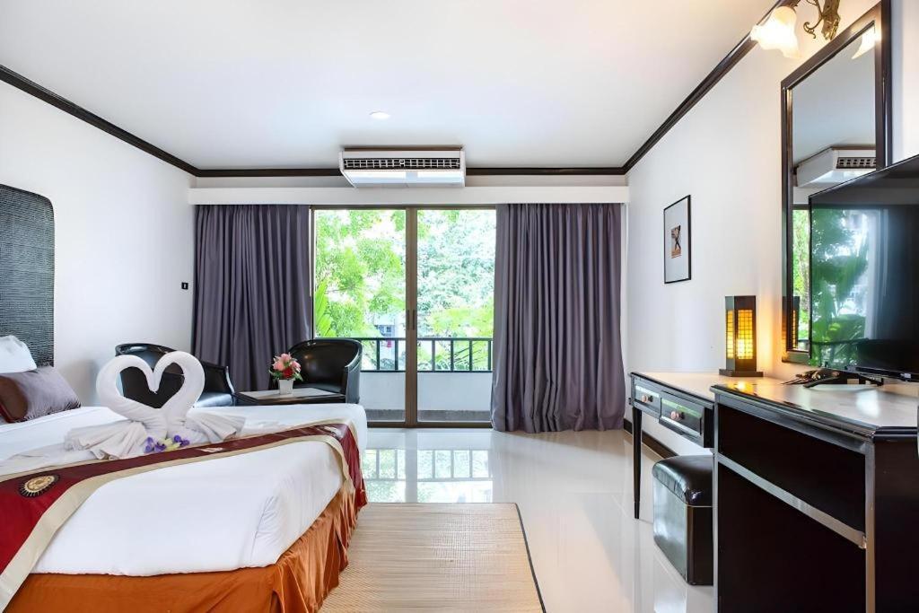 Town In Town Gardent Resort Bangkok Buitenkant foto
