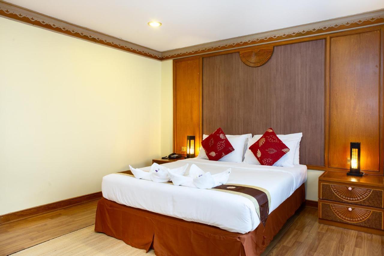 Town In Town Gardent Resort Bangkok Buitenkant foto